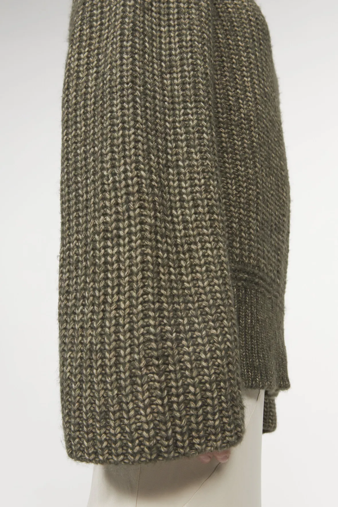 Rodebjer Courage Raglan Knit Hot